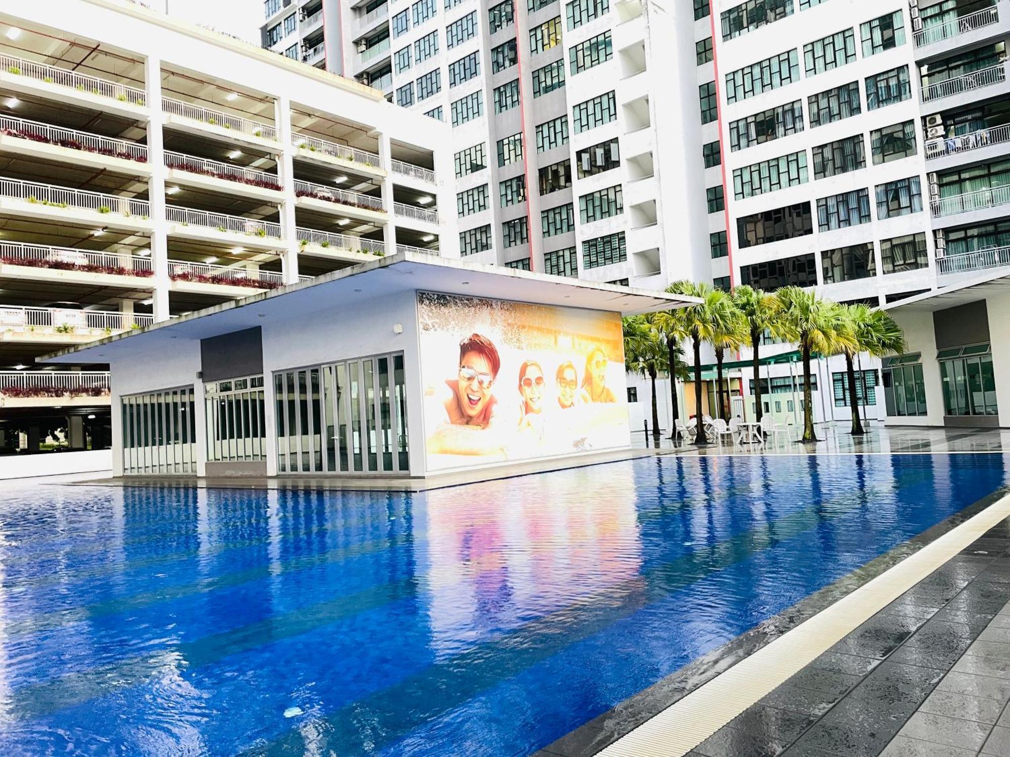 High Floor Studio Austin Regency Mount Austin W Balcony 3 Plus 1Pax 5 Mins Aeon Johor Bahru Exterior photo