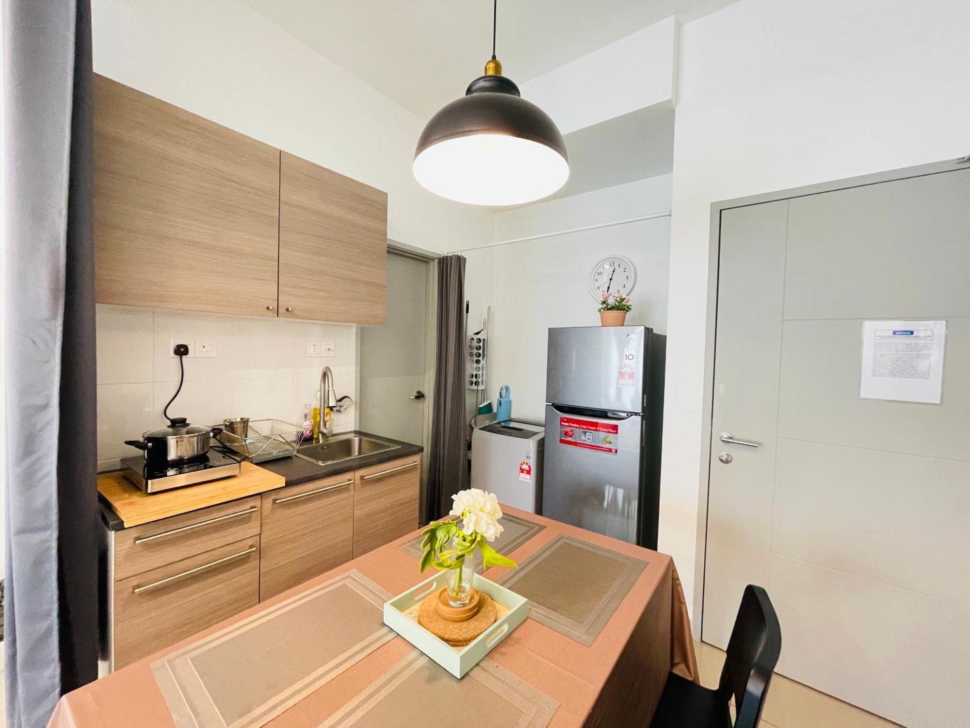 High Floor Studio Austin Regency Mount Austin W Balcony 3 Plus 1Pax 5 Mins Aeon Johor Bahru Exterior photo